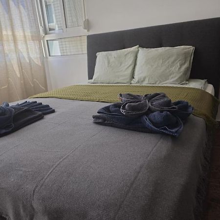 Tao City Center Apartment With Fee Wifi And Air Con By Namaste Elite Torremolinos Eksteriør billede