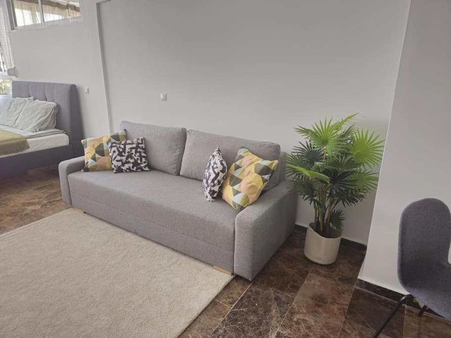 Tao City Center Apartment With Fee Wifi And Air Con By Namaste Elite Torremolinos Eksteriør billede